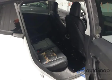 2022 Tesla Model Y Long Range Dual Motor All-Wheel Drive from USA, damaged, VIN 7SAYGDEE1NF357371